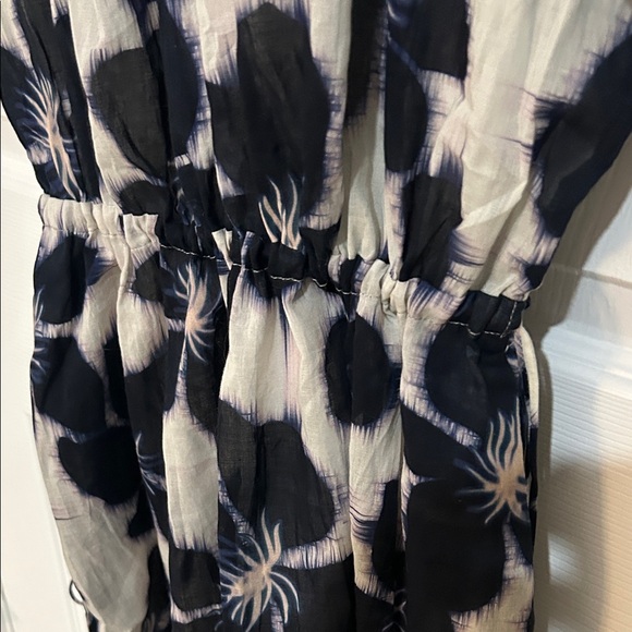 Velvet by Graham & Spencer Navy and Cream Floral Mini Dress ON SALE - Picture 7 of 11